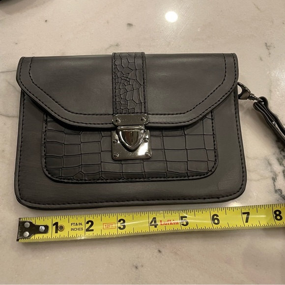 Nella Bella Black Vegan wristlet with crocodile accent and black metal clasp - Picture 4 of 5